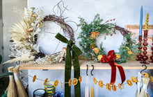 Load image into Gallery viewer, Everlasting Floral Wreath
