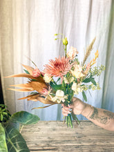 Load image into Gallery viewer, Flower Girl Posey Bouquet