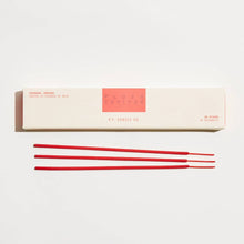 Load image into Gallery viewer, Plush Vetiver– HI-FI Incense Sticks