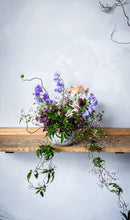 Load image into Gallery viewer, Large Flower Arrangement
