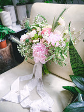 Load image into Gallery viewer, Bridal Bouquet